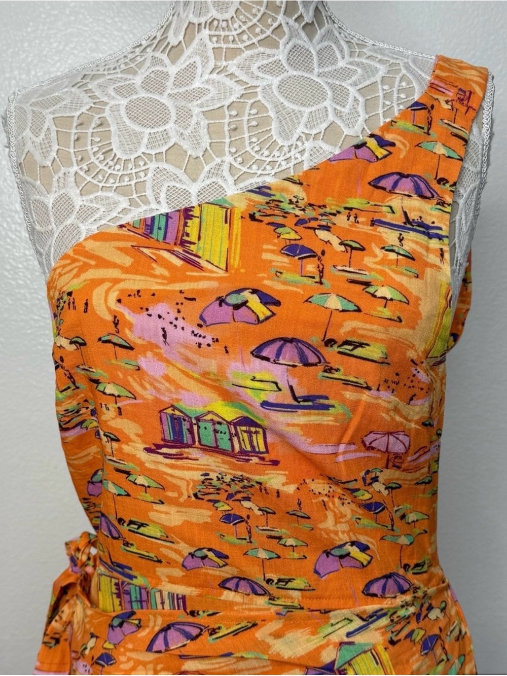 Orange Printed Maxi Dress - Vibrant Beach Scene NWT - Picture 4 of 6